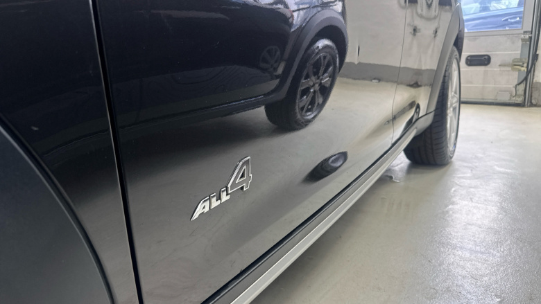 MINI Countryman 1.6 Cooper S 190 5dr [Chili/Media Pack] Petrol Hatchback